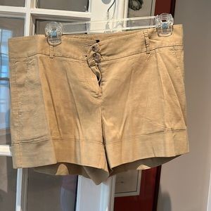 Theory khaki linen/viscose shorts